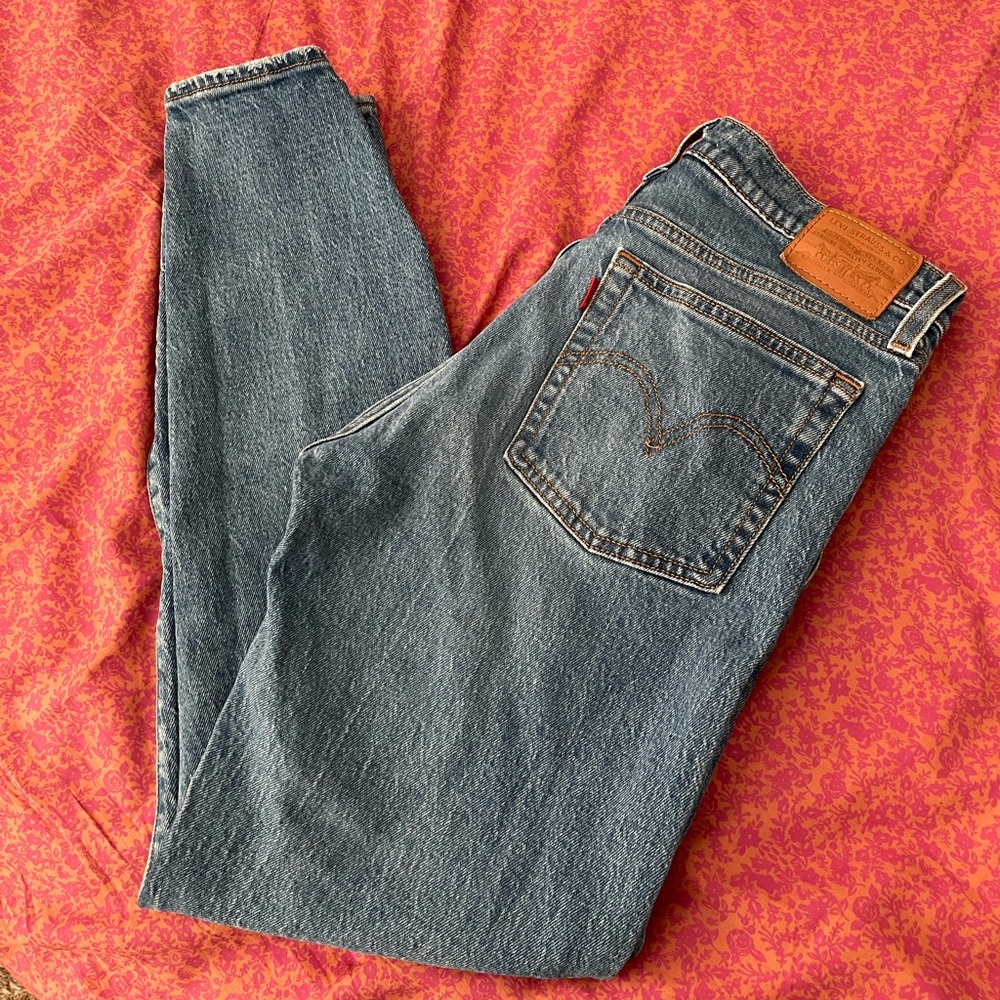 Levi’s Wedgie Jeans